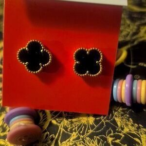Elegant Black and Gold Flower Earrings